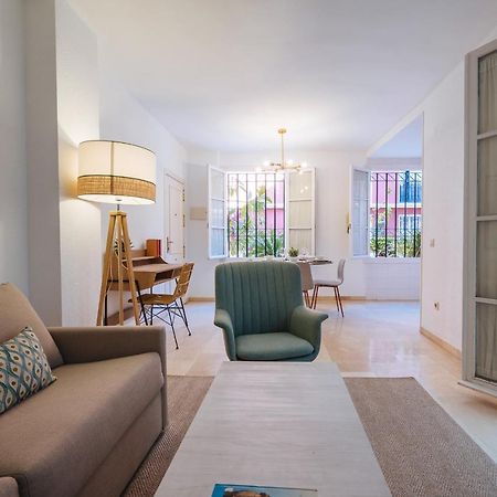 Lirio Suite Apartment - Private Parking Included Sevilla Exterior foto